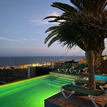 Villa De Lujo En Candelaria Infinity En Pleno Parque Natural ヴィラ